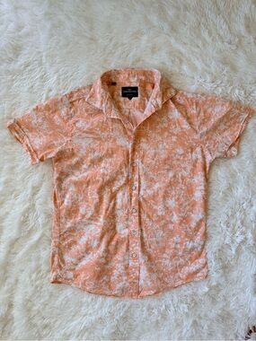 Rodd & Gunn Short-Sleeve Peach Floral Button-Up Shirt